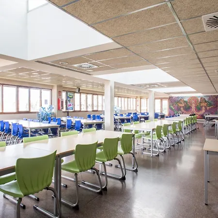 Apartament Residencia Universitaria Resa Hernan Cortes *