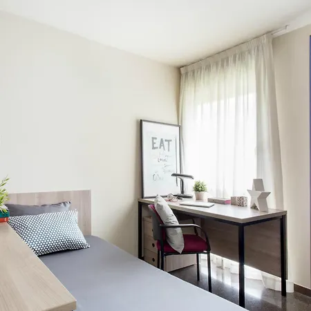 Apartment Residencia Universitaria Resa Hernan Cortes *