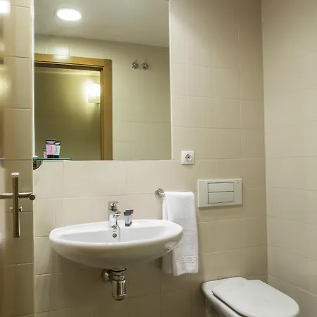 Residencia Universitaria Resa Hernan Cortes Salamanca