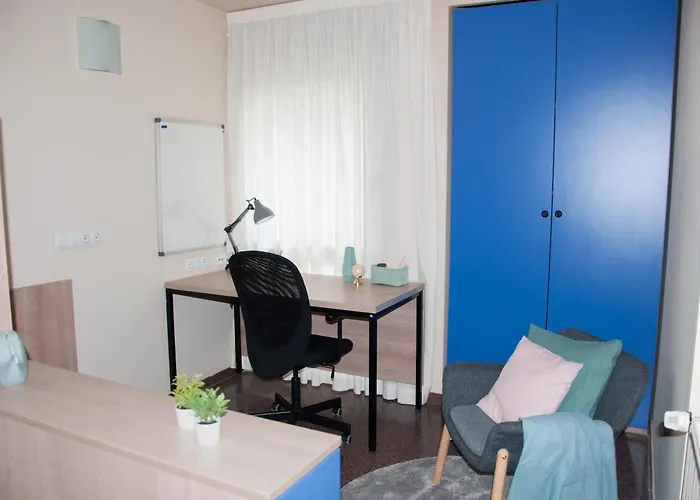 Residencia Universitaria Resa Hernan Cortes 아파트 살라망카