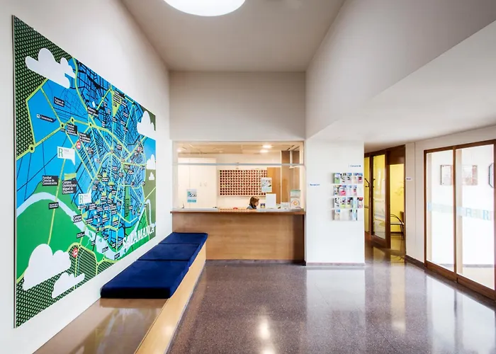 Residencia Universitaria Resa Hernan Cortes